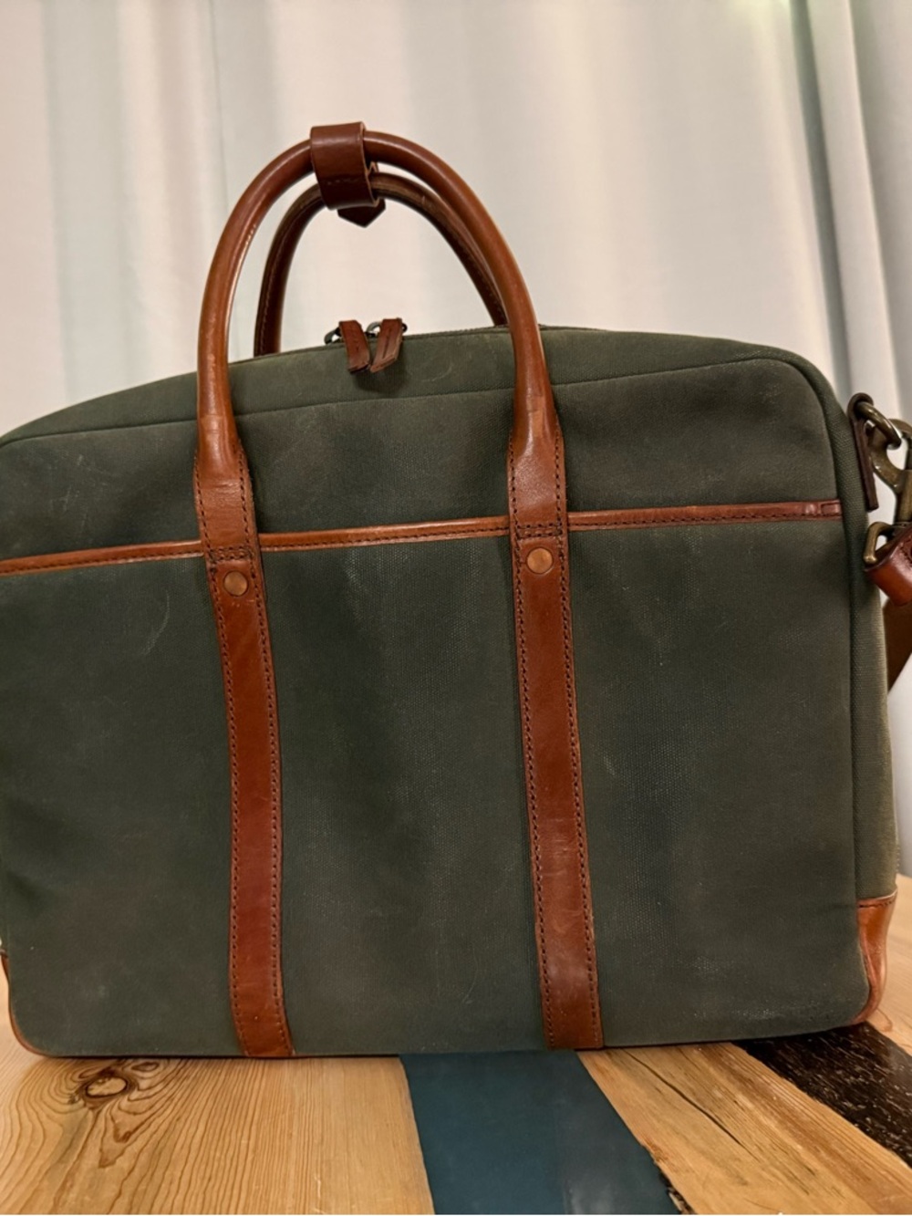 Satchel & Page Aviator Brief in Dark Green with Brown Trim - Picture 3 of 6